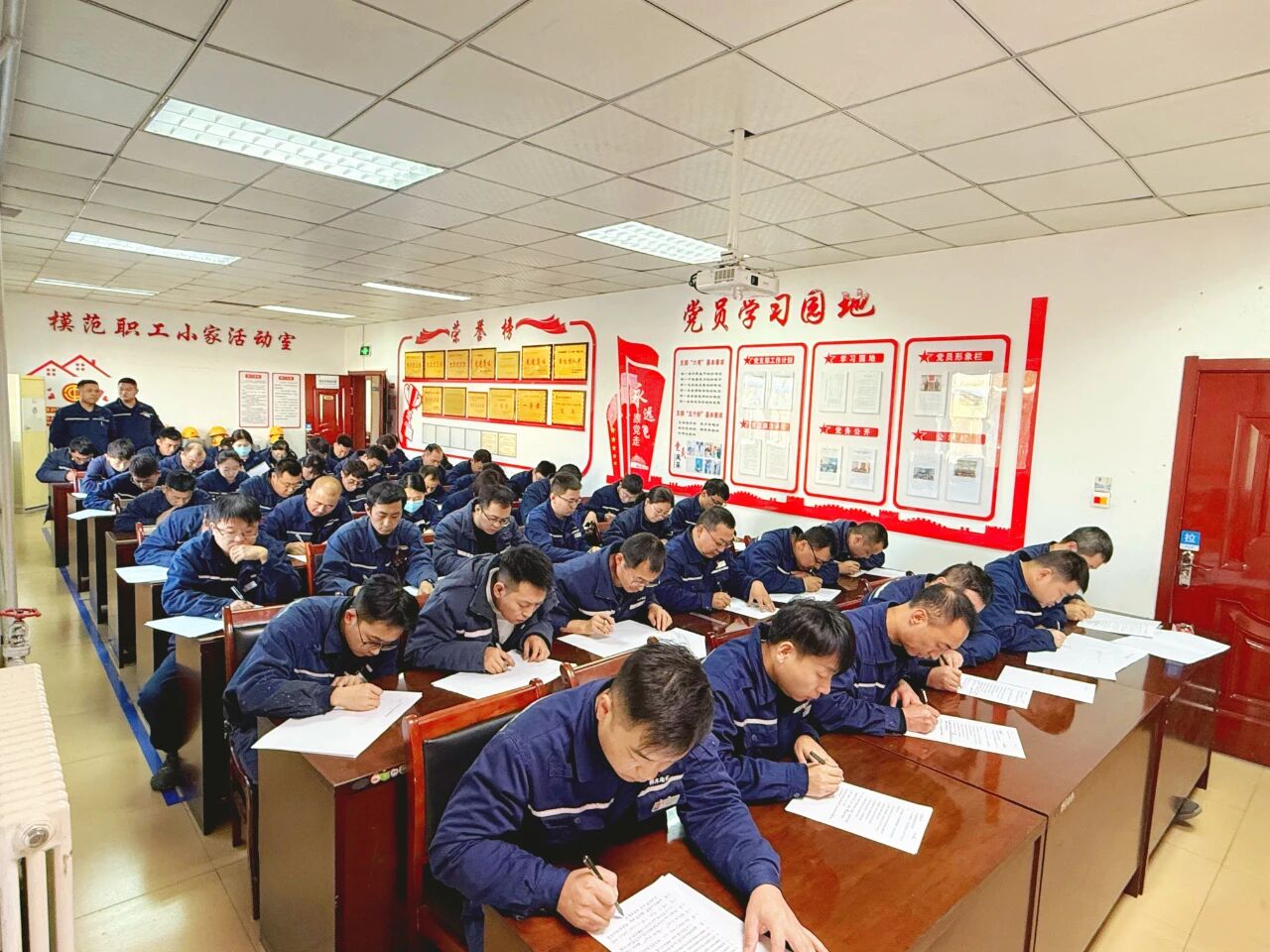 131762995887583386.jpg 4783568e-ba5e-4af5-834b-04258d147a79.jpg